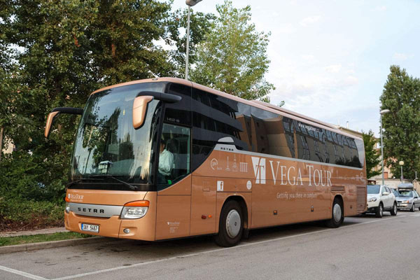 大巴車出租服務面臨著哪些業(yè)務難點?